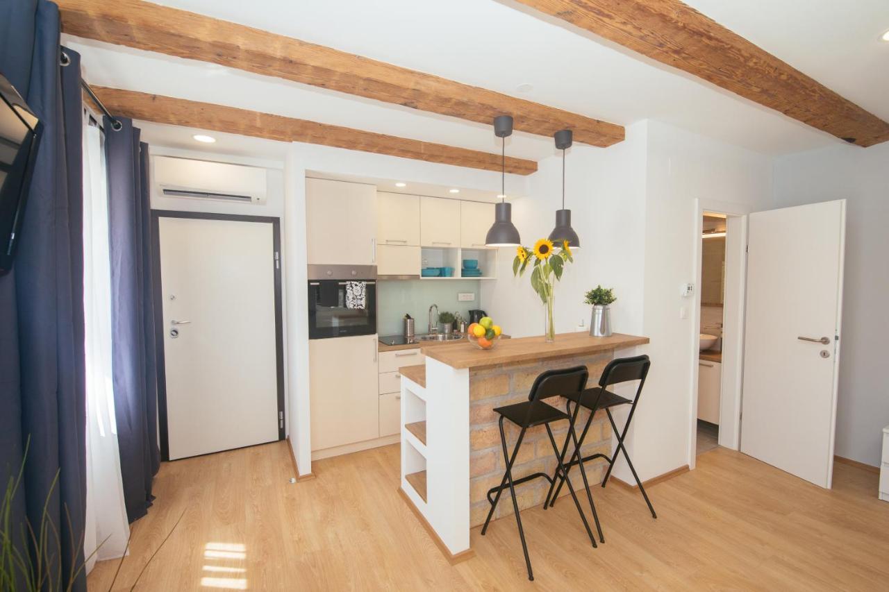Apartment 63 - 3 ซาเกร็บ ภายนอก รูปภาพ