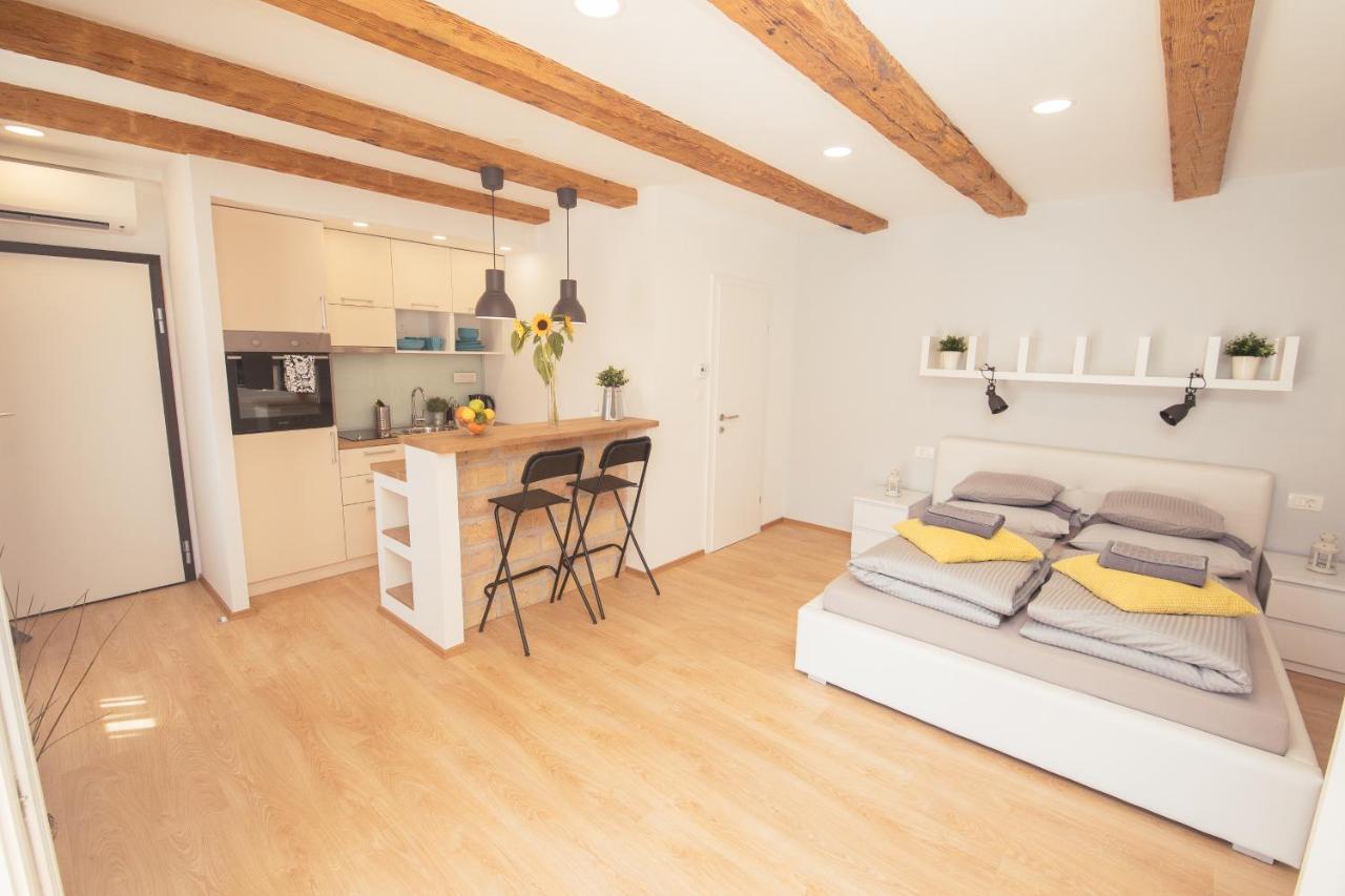 Apartment 63 - 3 ซาเกร็บ ภายนอก รูปภาพ